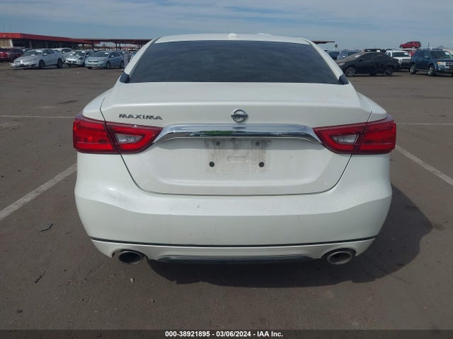 Nissan Maxima 3.5 S 2018 1N4AA6AP3JC364211 Image 16