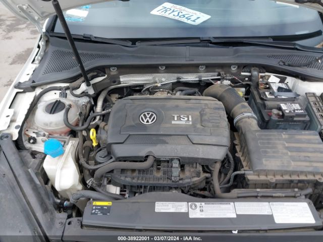 WVWLF7AU0GW241912 Volkswagen Golf R 4-door