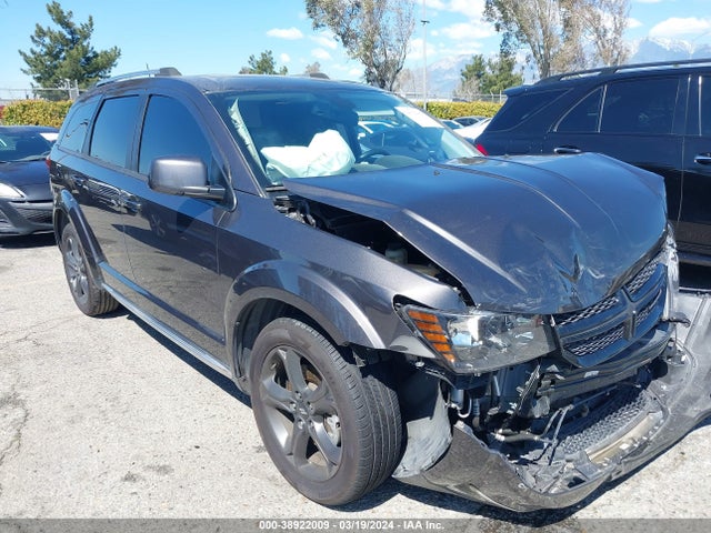 Dodge Journey Crossroad 2019 3C4PDCGB0KT731741 Image 1