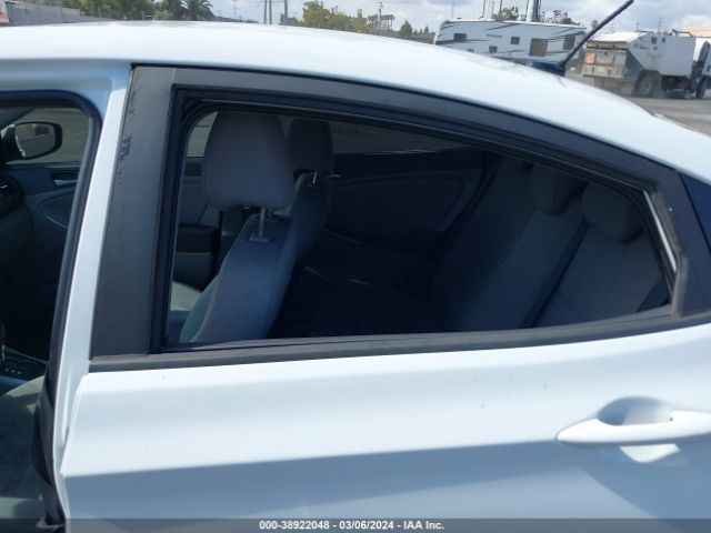 KMHCT4AE5HU236553 Hyundai ACCENT SE