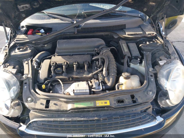 2010 MINI COOPER S WMWMF7C57ATX45535 Photo 9