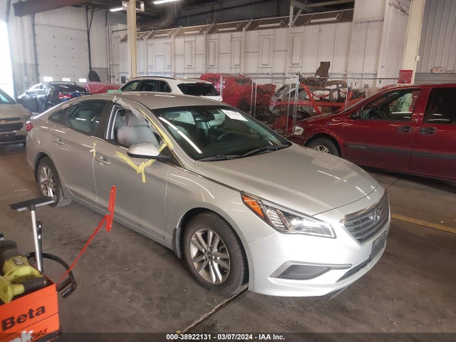 Hyundai SONATA SE 2017 5NPE24AF6HH542129 Image 1
