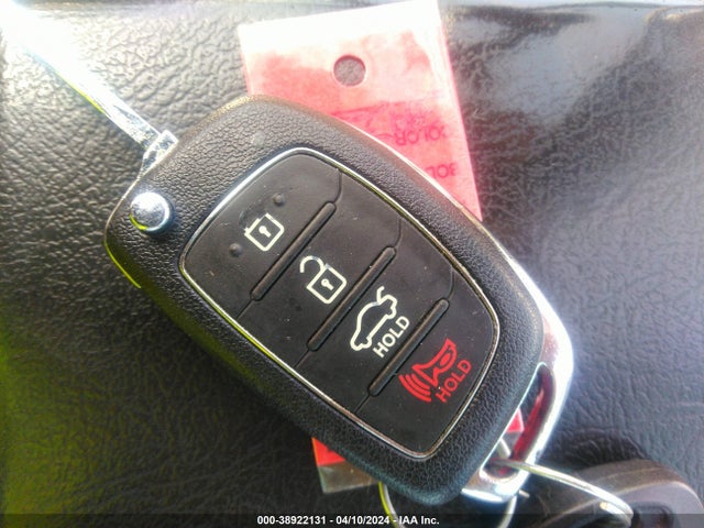 Hyundai SONATA SE 2017 5NPE24AF6HH542129 Image 11