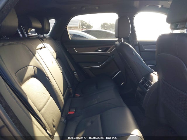 2023 JAGUAR F-PACE SADCJ2EX7PA716639 Photo 7