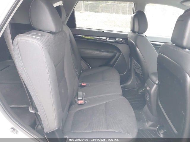 KIA Sorento Lx V6 2014 5XYKTDA71EG504738 Image 8