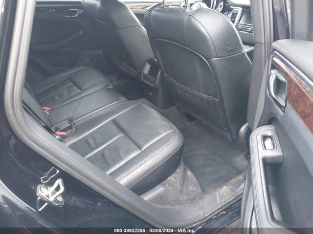 2015 PORSCHE MACAN WP1AB2A50FLB50359 Photo 7