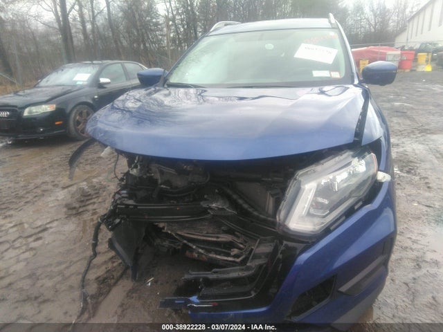 Nissan ROGUE SV 2017 5N1AT2MV3HC746977 Image 12