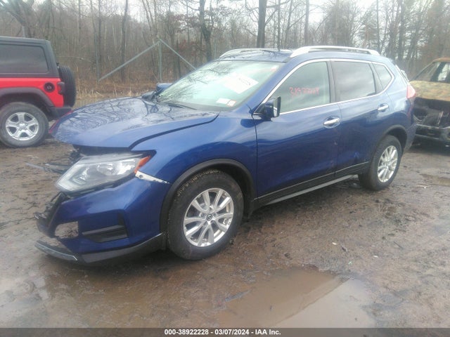 Nissan ROGUE SV 2017 5N1AT2MV3HC746977 Image 2