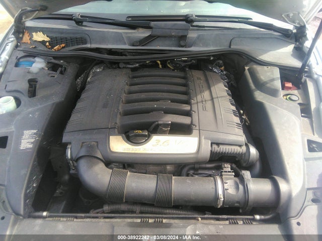 2011 PORSCHE CAYENNE WP1AA2A28BLA00096 Photo 9