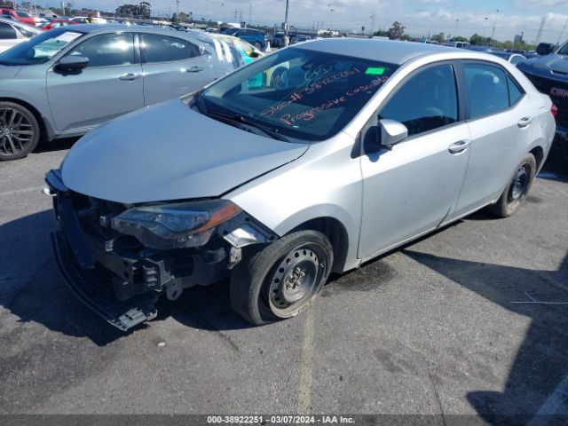 2T1BURHE0JC086306 Toyota COROLLA LE