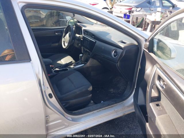 2T1BURHE0JC086306 Toyota COROLLA LE