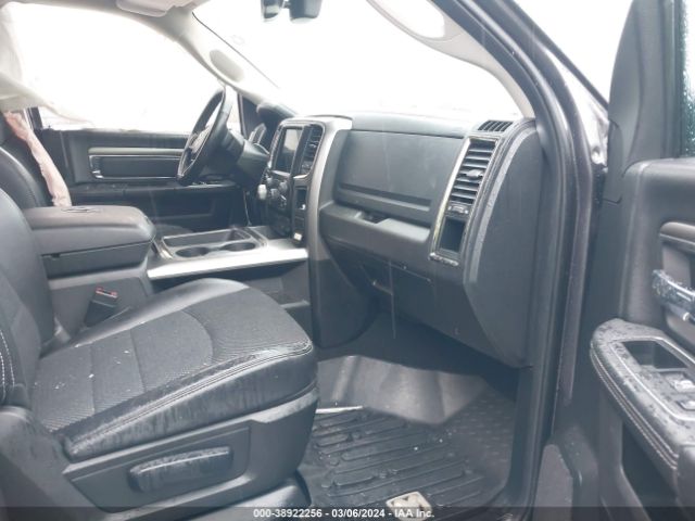 1C6RR7MT3JS277118 RAM 1500 Sport
