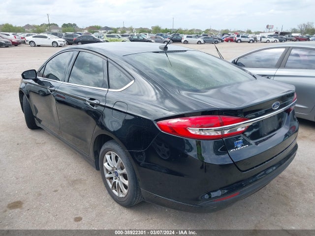 Ford FUSION S 2018 3FA6P0G79JR256525 Image 3