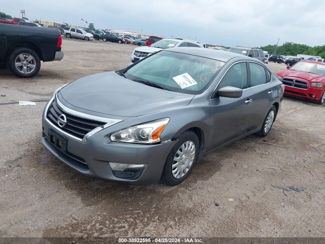 Nissan Altima 2.5 S 2015 1N4AL3AP1FC146218 Image 2