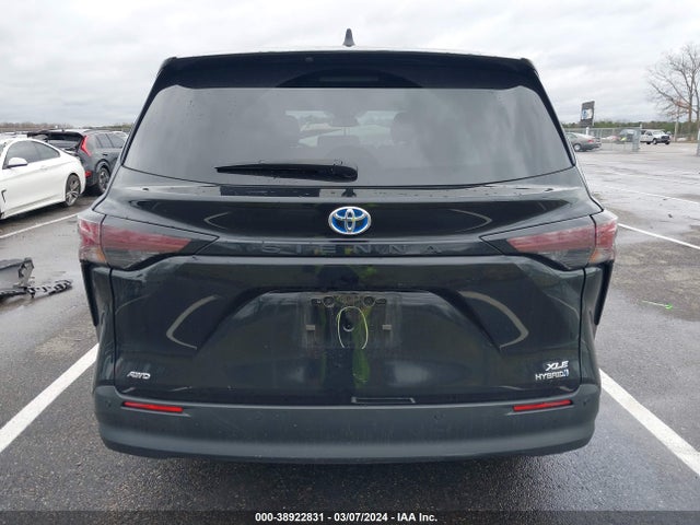 Toyota SIENNA XLE 2023 5TDYSKFC0PS084080 Image 16