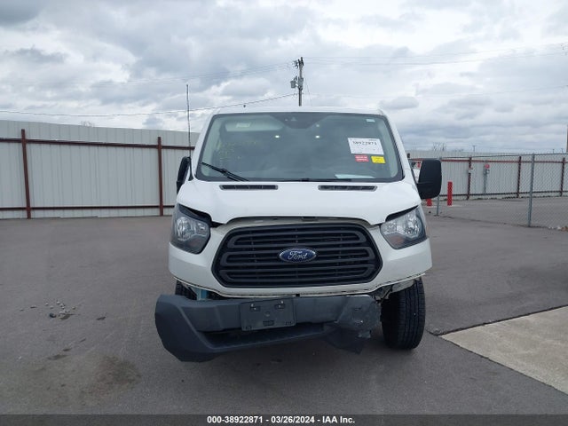 Ford Transit-250 2017 1FTYR1YM6HKA63738 Image 13