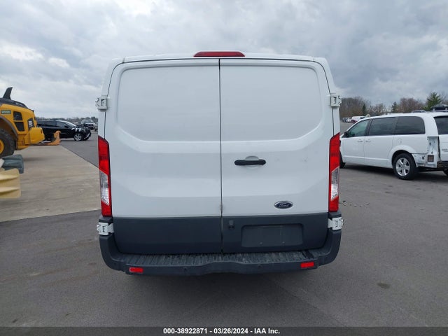 Ford Transit-250 2017 1FTYR1YM6HKA63738 Image 17