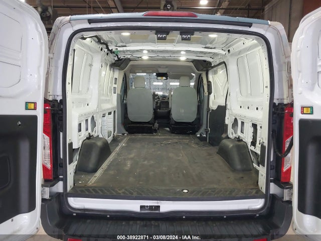 Ford Transit-250 2017 1FTYR1YM6HKA63738 Image 18