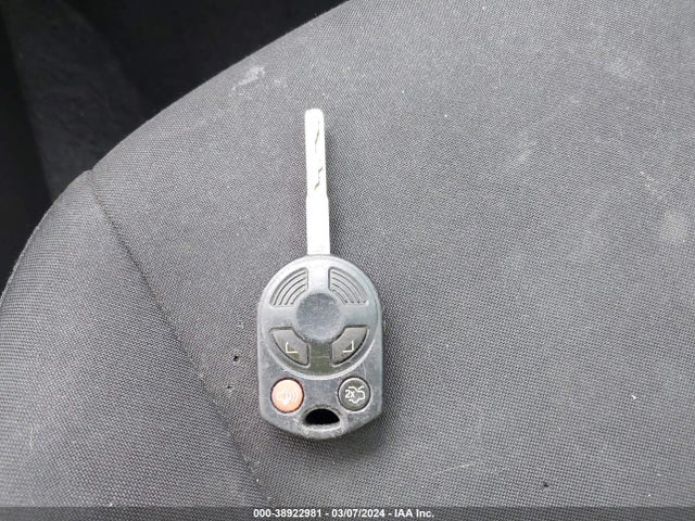 Ford FOCUS S 2017 1FADP3E20HL222174 Image 11