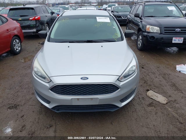 Ford FOCUS S 2017 1FADP3E20HL222174 Image 12
