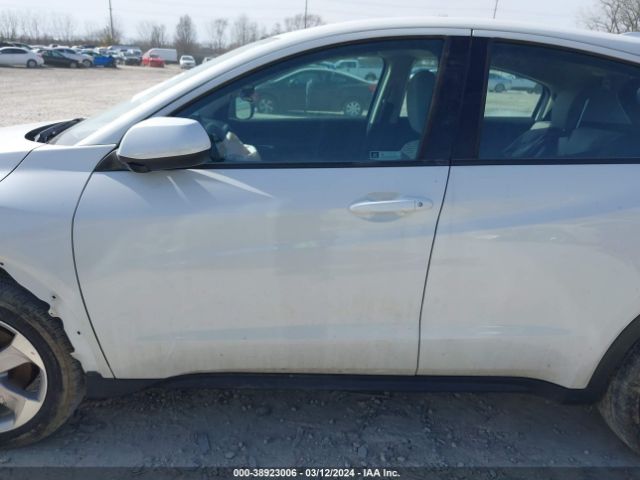 3CZRU6H39NM740772 Honda Hr-v Awd Lx