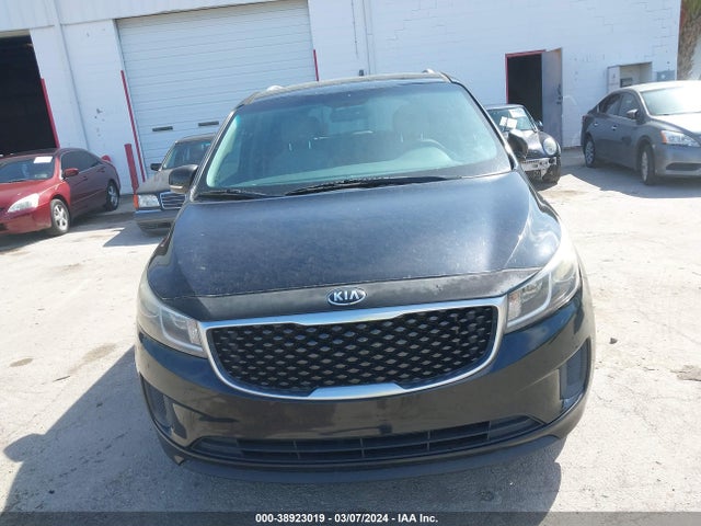KIA SEDONA LX 2016 KNDMB5C16G6094437 Image 6