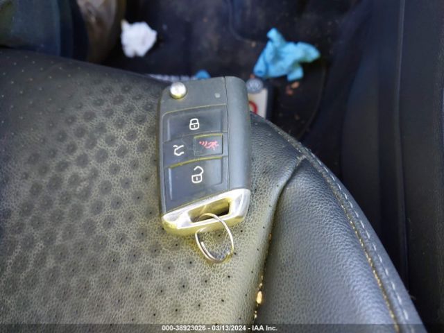 3VV2B7AX2KM063187 Volkswagen Tiguan
