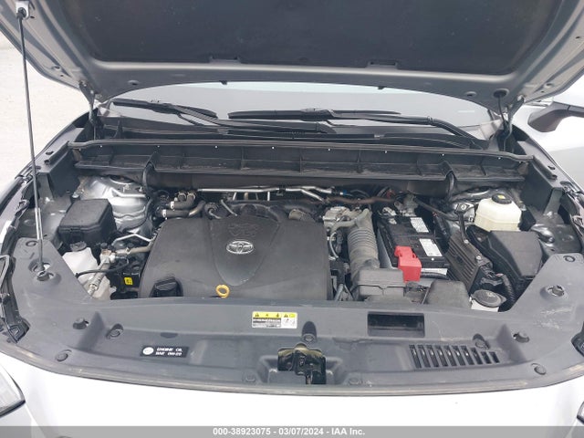 Toyota Highlander Xle 2022 5TDGZRBH3NS162527 Image 10