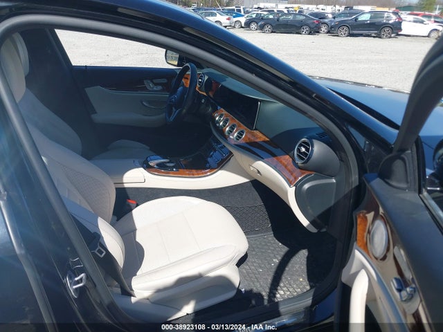 WDDZF6JBXKA619149 Mercedes-Benz E 450 4matic
