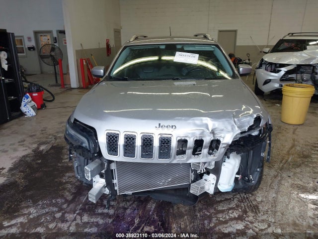 1C4PJMLB6KD260799 Jeep Cherokee Latitude Plus 4x4