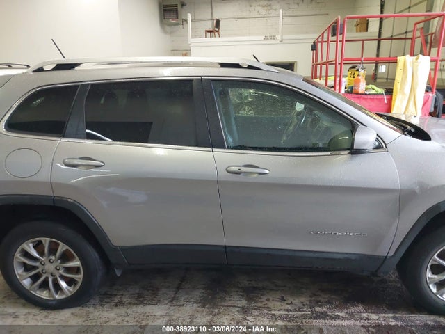 1C4PJMLB6KD260799 Jeep Cherokee Latitude Plus 4x4
