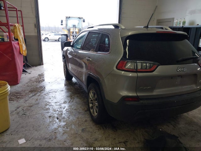1C4PJMLB6KD260799 Jeep Cherokee Latitude Plus 4x4
