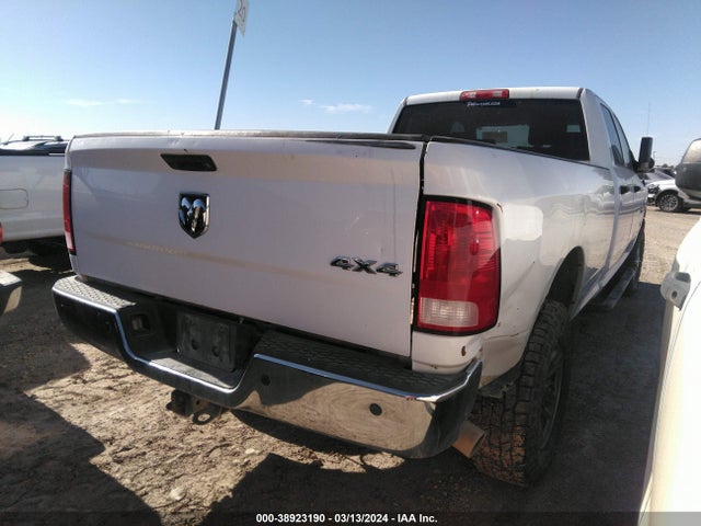 RAM 2500 Tradesman  4x4 8' Box 2018 3C6UR5HL3JG289754 Image 4
