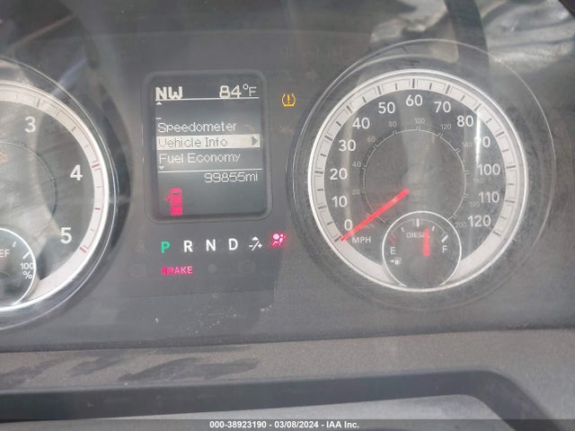RAM 2500 Tradesman  4x4 8' Box 2018 3C6UR5HL3JG289754 Image 7
