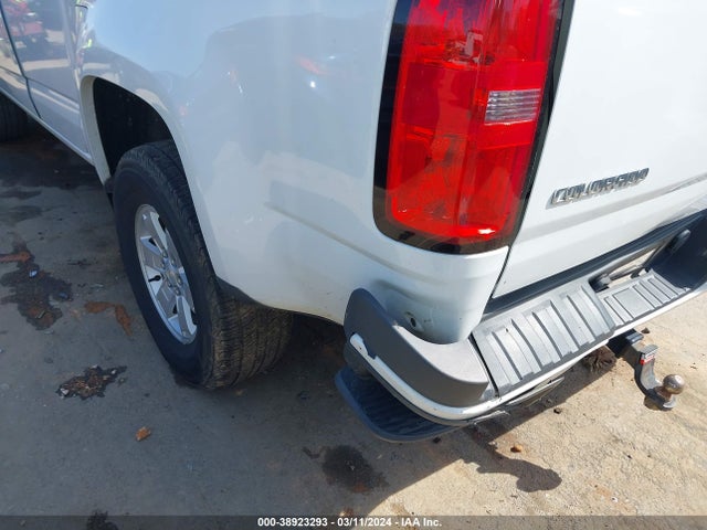 Chevrolet Colorado Wt 2019 1GCGSBEA6K1168356 Image 17