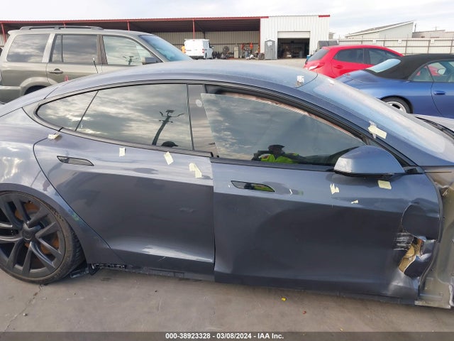 Tesla Model S Plaid Tri Motor All-wheel Drive 2021 5YJSA1E61MF441913 Image 12