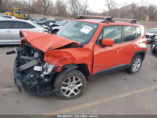 Jeep Renegade Latitude 2016 ZACCJBBT0GPE33836 Image 2