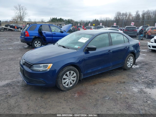 Volkswagen Jetta 2.0l S 2014 3VW2K7AJ8EM329727 Image 2