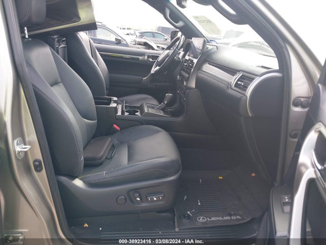 JTJGM7BX6P5353679 Lexus 460 Luxury