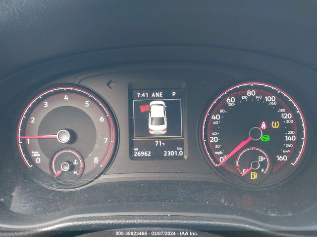 1VWBA7A33NC008460 Volkswagen Passat 2.0t Limited Edition