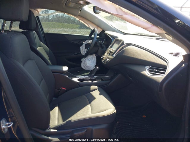 Chevrolet MALIBU 1LT 2017 1G1ZE5STXHF135002 Image 5