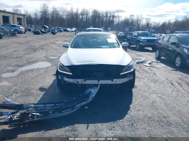 Genesis G80 3.8 2017 KMHGN4JEXHU180377 Image 6