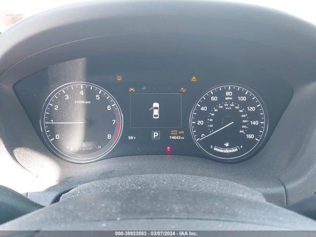 Genesis G80 3.8 2017 KMHGN4JEXHU180377 Image 7