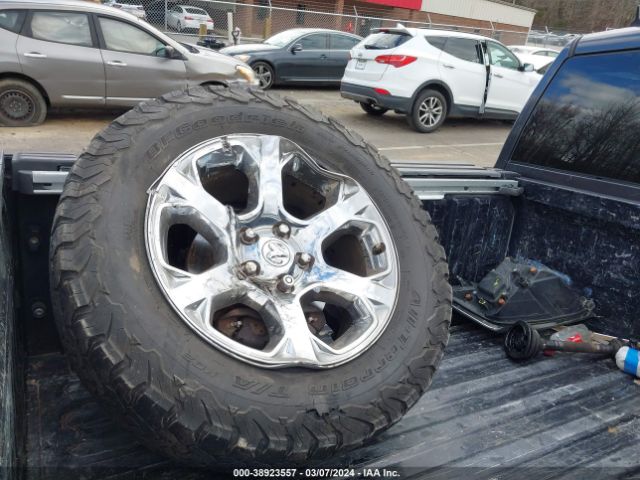 1C6RR7NM8ES327380 RAM 1500 Laramie