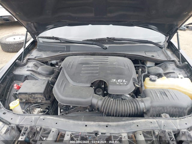 Chrysler 300 300s Awd 2019 2C3CCAGG0KH611033 Image 10