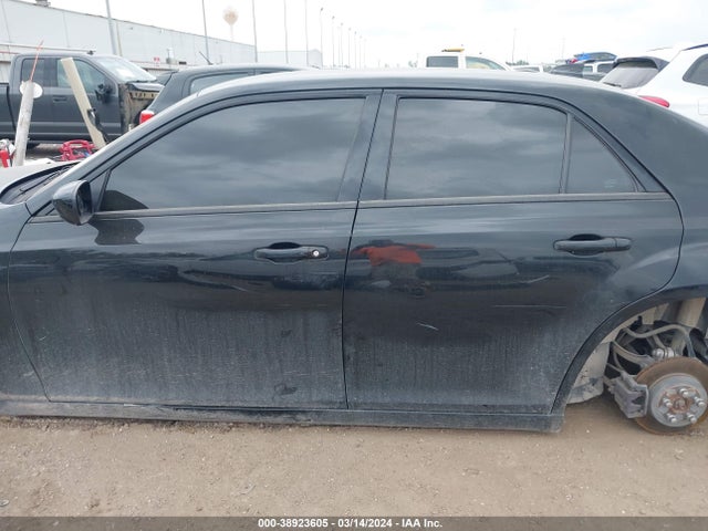 Chrysler 300 300s Awd 2019 2C3CCAGG0KH611033 Image 15