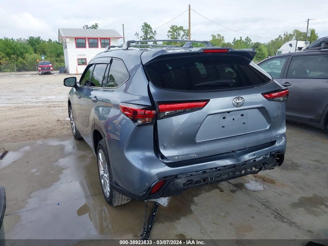 Toyota Highlander Limited 2021 5TDYZRAHXMS068309 Image 3