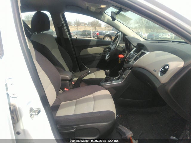 Chevrolet Cruze Ls Manual 2014 1G1PB5SH6E7463938 Image 5