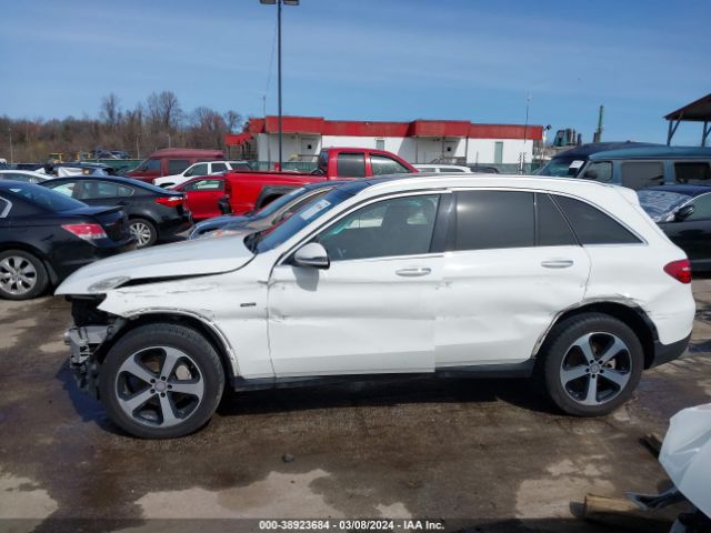 WDC0G4KB7GF061073 Mercedes-Benz Glc 300 4matic