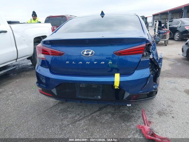 Hyundai ELANTRA SEL 2020 5NPD84LF2LH562653 Image 16